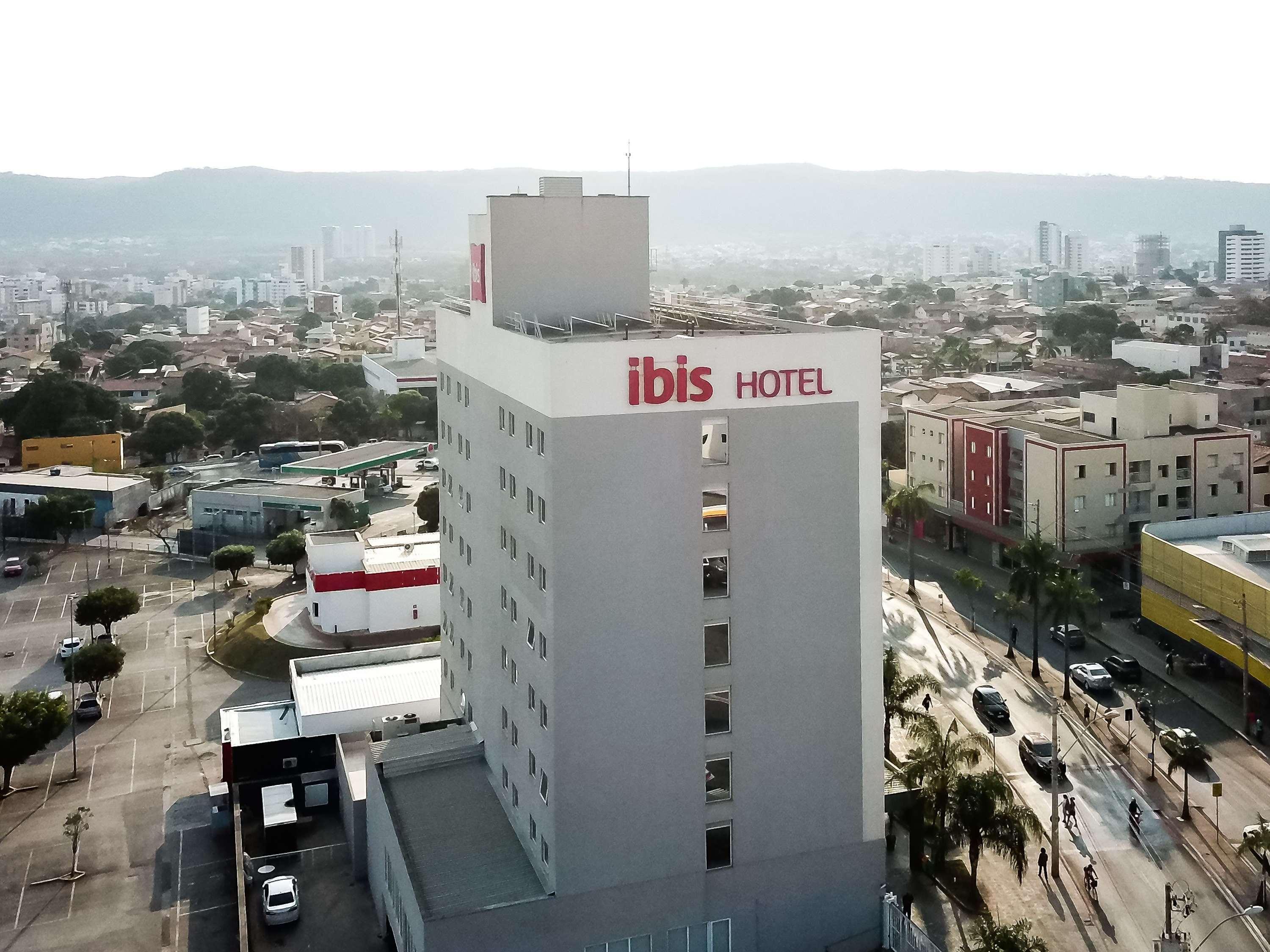Ibis Shopping 3*