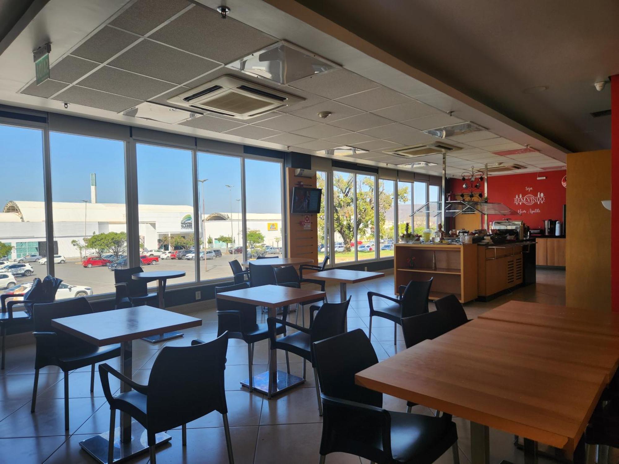 Ibis Shopping 3*