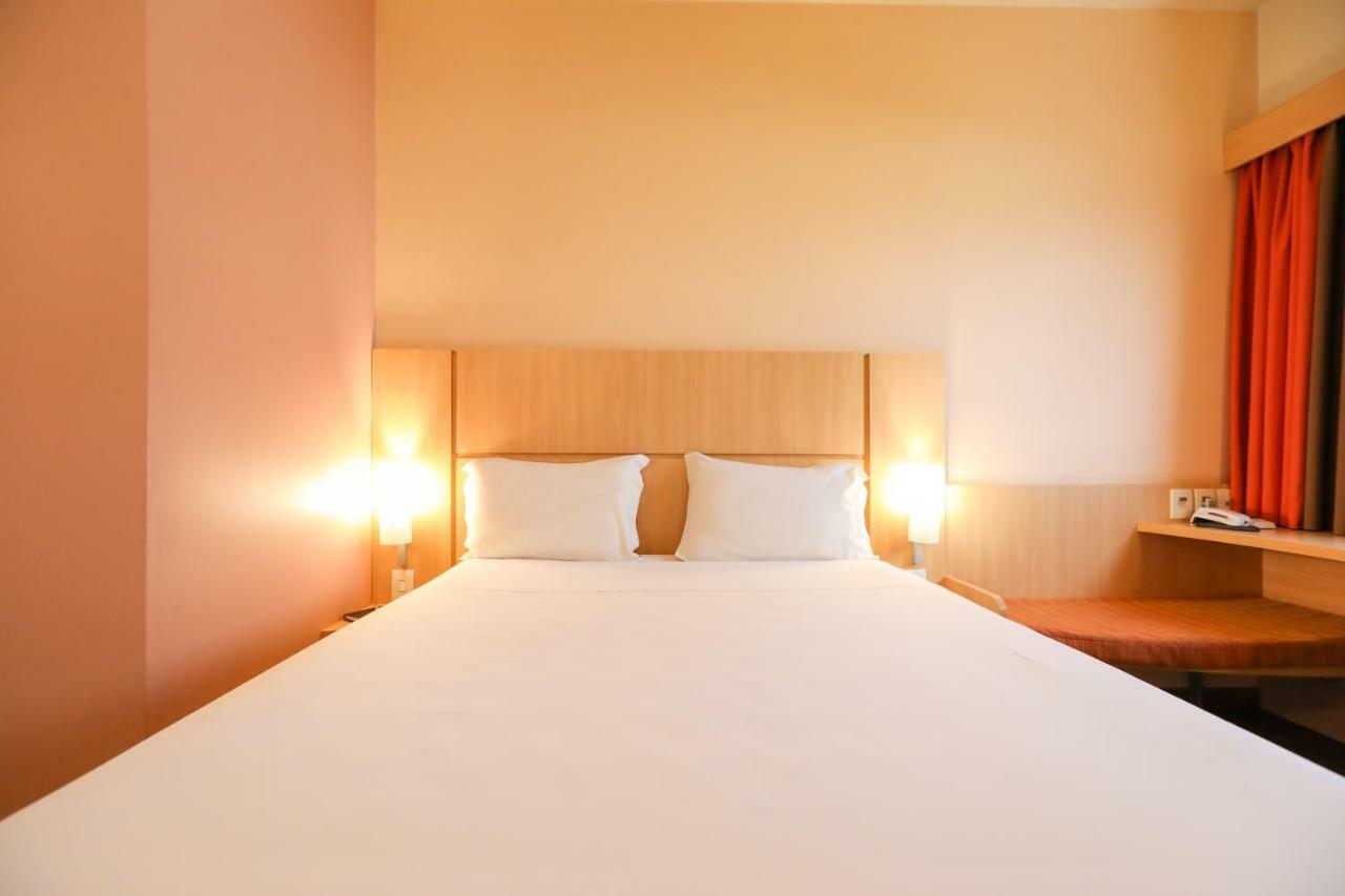Hotel Ibis Shopping