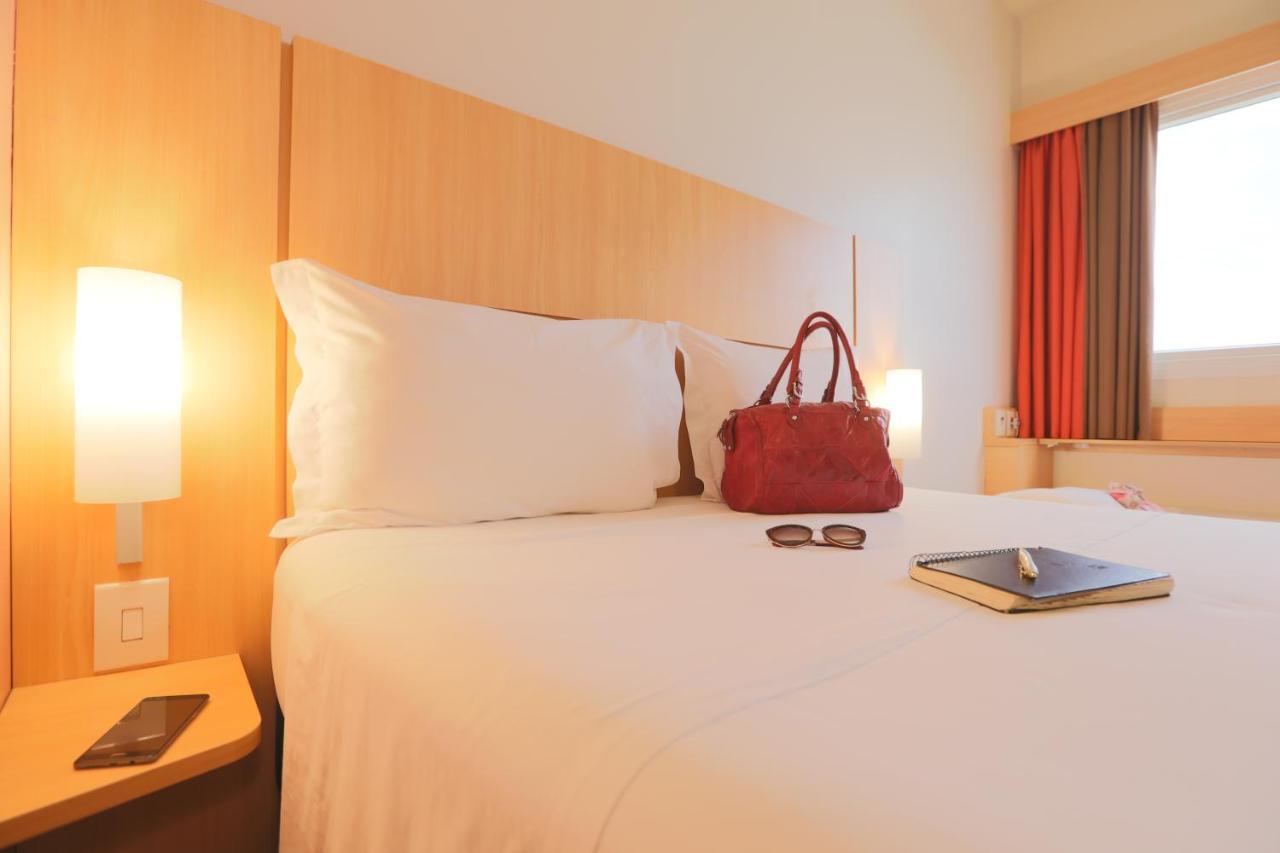 Ibis Shopping 3*
