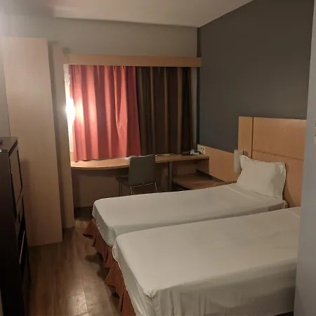 Ibis Montes Claros Shopping Hotel Exterior photo