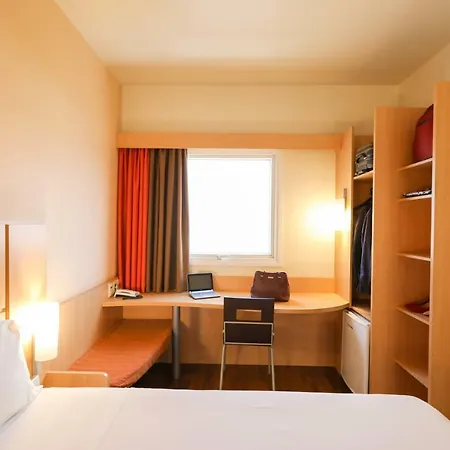 Ibis Montes Claros Shopping Hotel Exterior photo