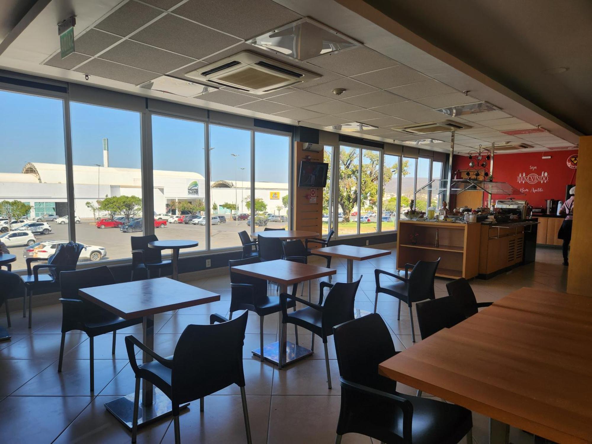 Ibis Shopping Hotel 3*