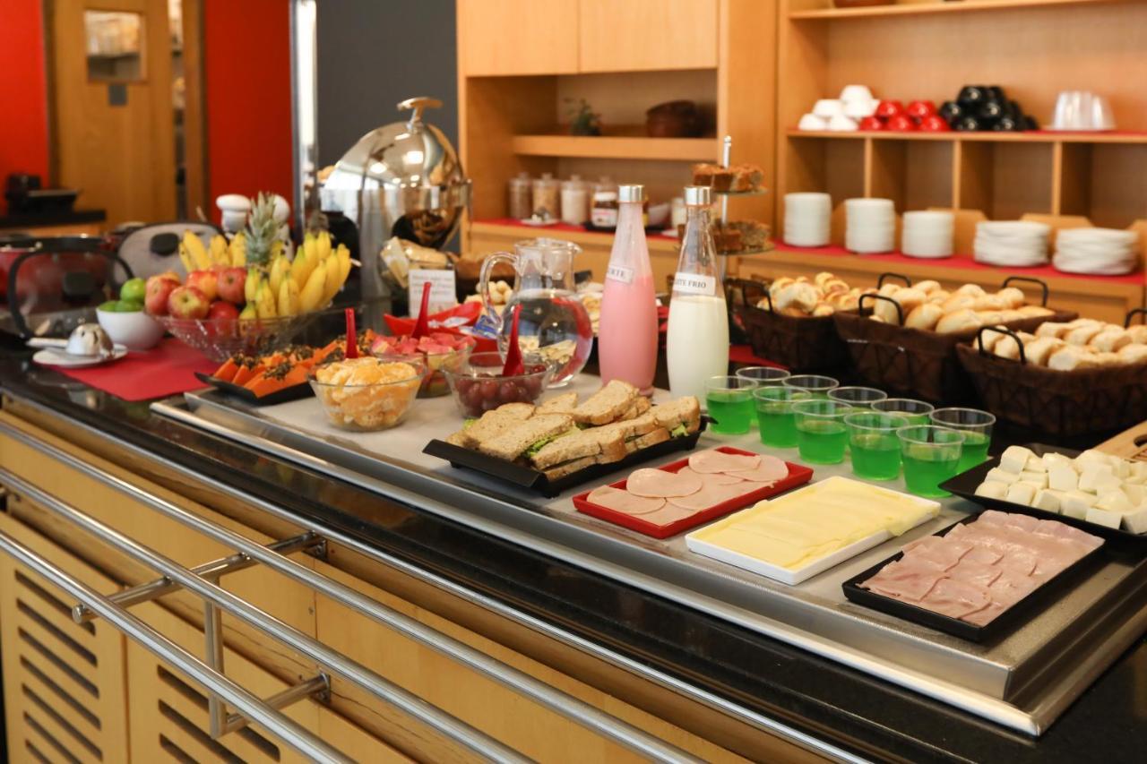 Ibis Shopping 3*